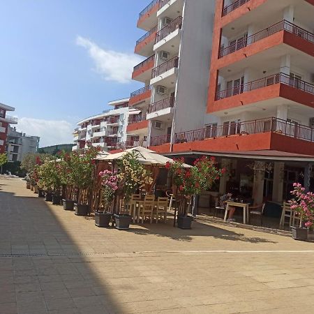 Частни Апартаменти За Гости - Панорама Бийч-Форд Нокс Sveti Vlas Exteriör bild